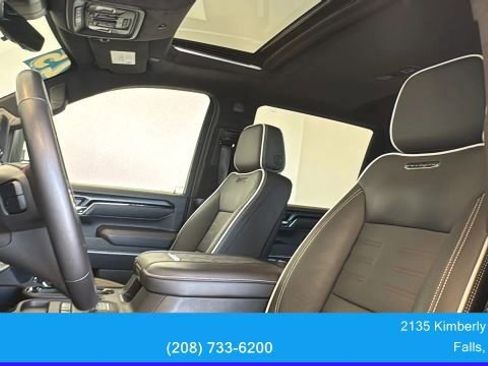 Used 2025 GMC Sierra 2500 AT4X AWD/4WD image 30