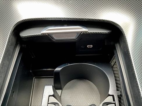 Used 2023 Mercedes-Benz C 300 Sedan image 17
