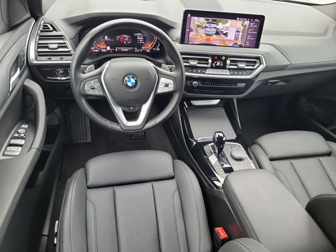 Used 2024 BMW X3 xDrive30i w/ Premium Package w/ZPA AWD/4WD image 10