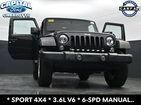 Used 2017 Jeep Wrangler Sport w/ Quick Order Package 23S AWD/4WD image 34