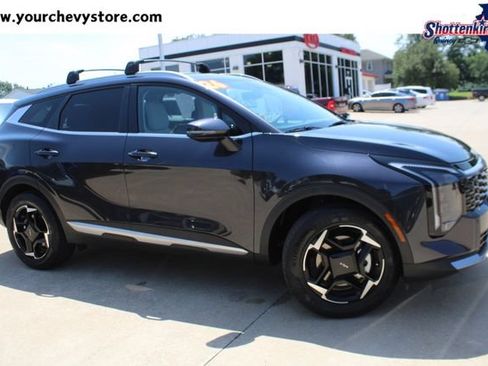 Certified 2026 Kia Sportage EX AWD/4WD image 1
