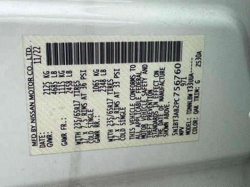 Used 2023 Nissan Rogue S AWD/4WD image 23