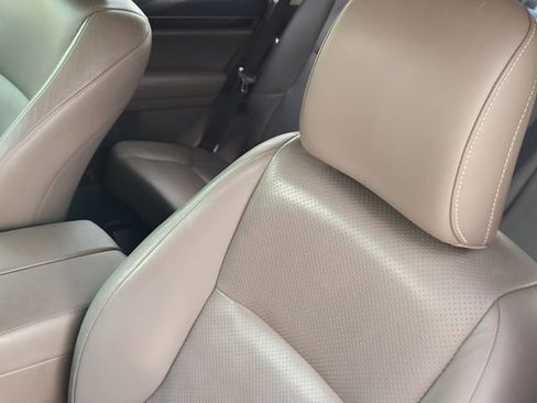 Used 2015 Lexus GX 460 Luxury AWD/4WD image 24