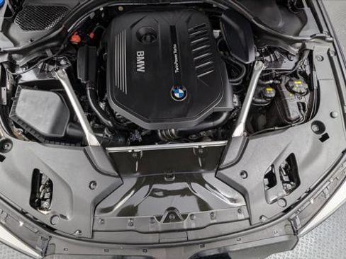 Used 2019 BMW 540i w/ Convenience Package image 35