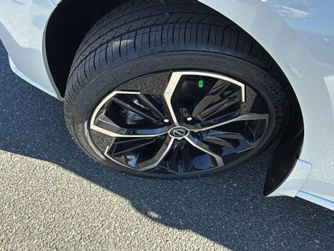 New 2025 Nissan Altima 2.5 SR image 10