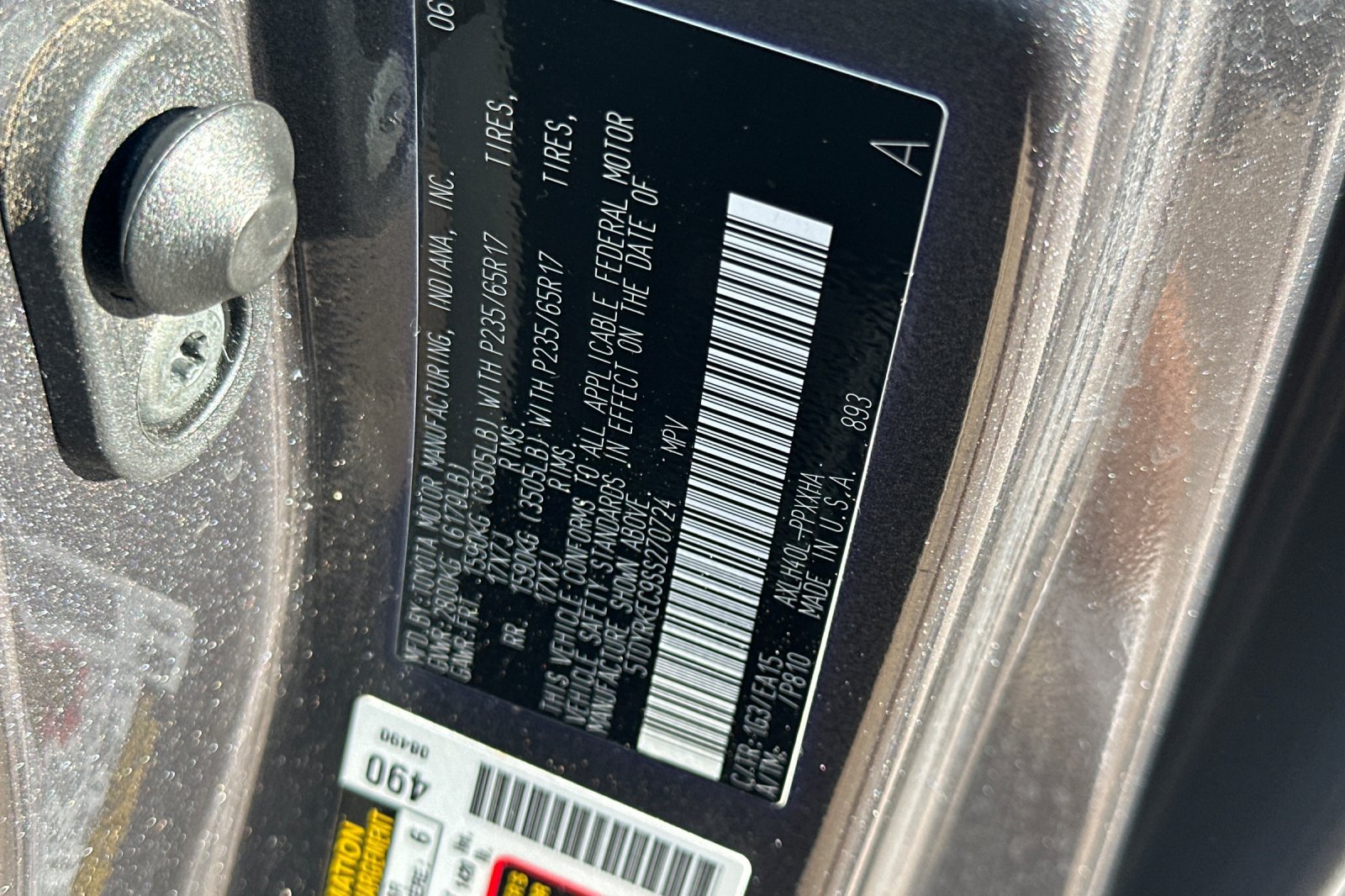 Certified 2025 Toyota Sienna XLE FWD image 37