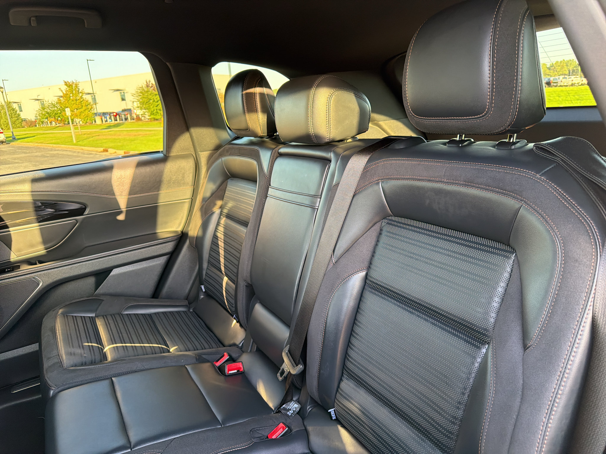 Used 2024 Lincoln Nautilus Reserve w/ Jet Appearance Package (87T) AWD/4WD image 34