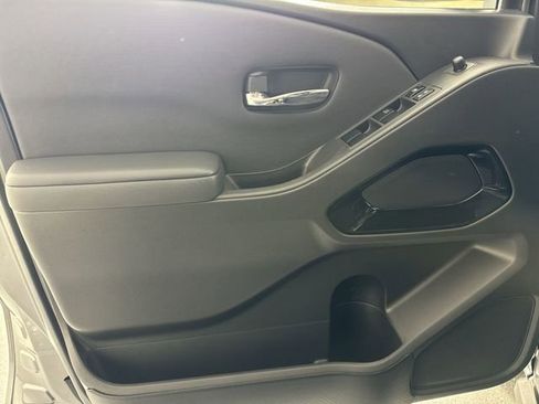 Used 2023 Nissan Frontier SV w/ Midnight Edition Package image 16