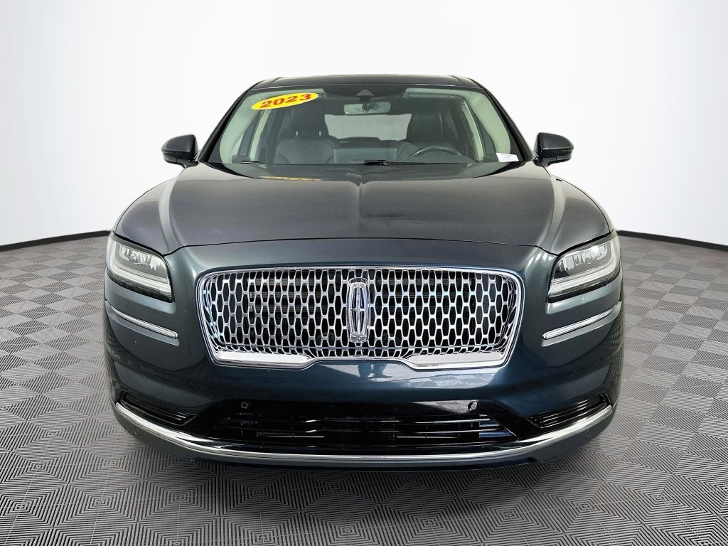 Used 2023 Lincoln Nautilus Reserve w/ Equipment Group 201A AWD/4WD image 4
