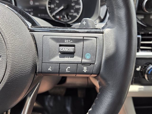 Used 2025 Nissan Pathfinder SL FWD image 34