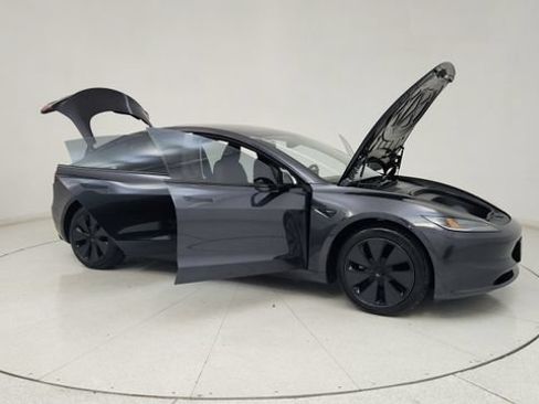 Used 2025 Tesla Model 3 RWD image 13