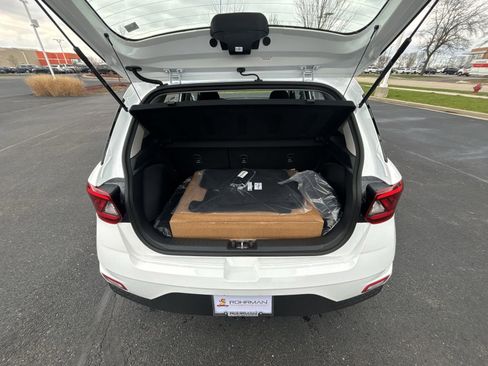 New 2026 Hyundai Venue SEL FWD image 24