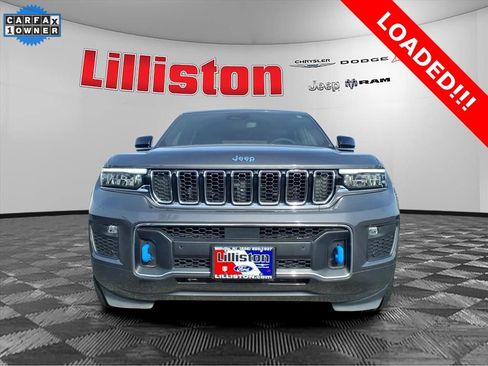 Used 2022 Jeep Grand Cherokee Overland image 2
