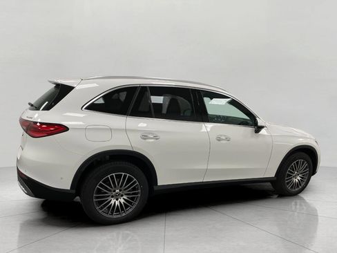 New 2026 Mercedes-Benz GLC 300 4MATIC image 2