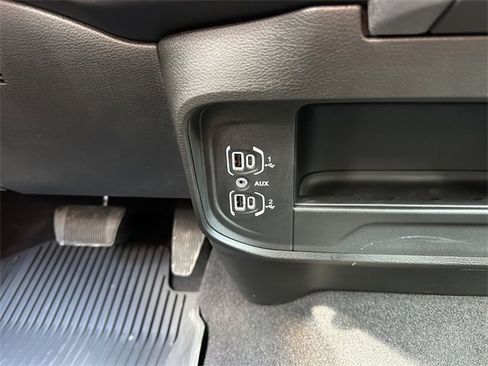 Used 2025 RAM 2500 Lone Star image 16