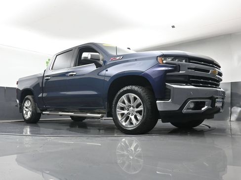 Used 2021 Chevrolet Silverado 1500 LTZ w/ LTZ Premium Package AWD/4WD image 26