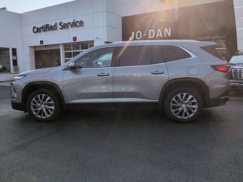 New 2026 Buick Enclave Preferred w/ Power Package AWD/4WD image 8