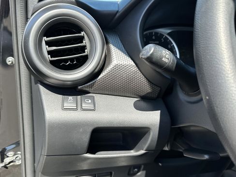 Used 2018 Nissan Kicks S FWD image 21
