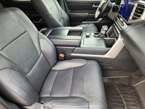 Used 2023 Toyota Tundra Platinum AWD/4WD image 23