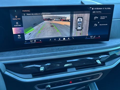 Used 2024 BMW X5 xDrive40i w/ Premium Package image 7