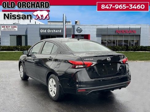 Used 2025 Nissan Versa S image 8