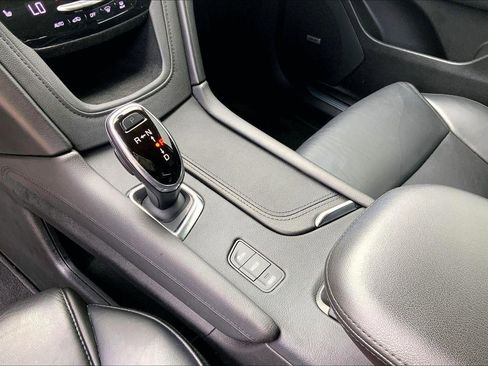 Used 2019 Cadillac XT5 Luxury image 17