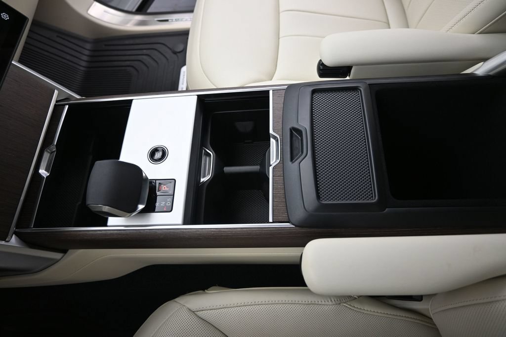 New 2026 Land Rover Range Rover SE AWD/4WD image 28