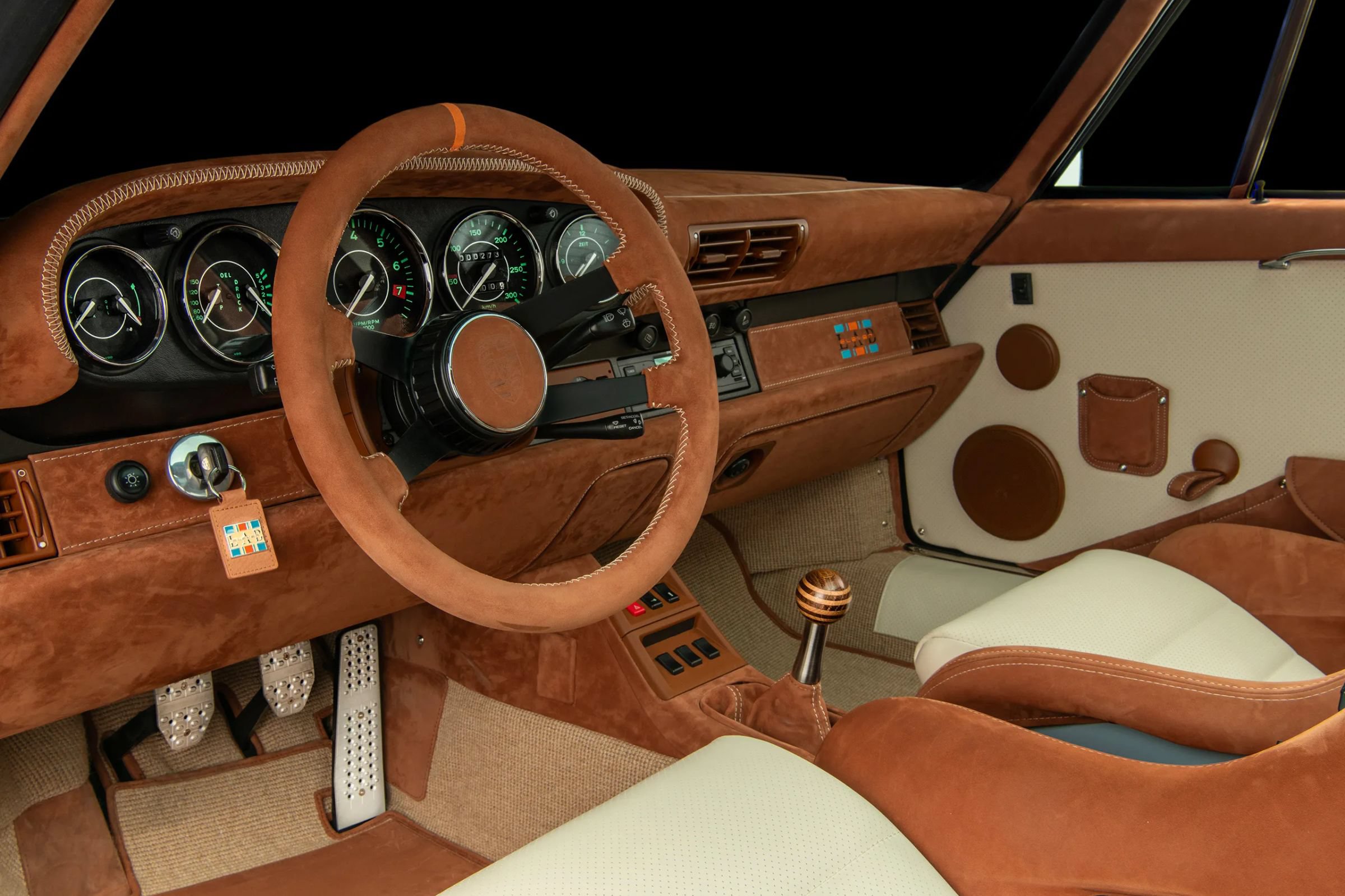 Used 1995 Porsche 911 Cabriolet image 2