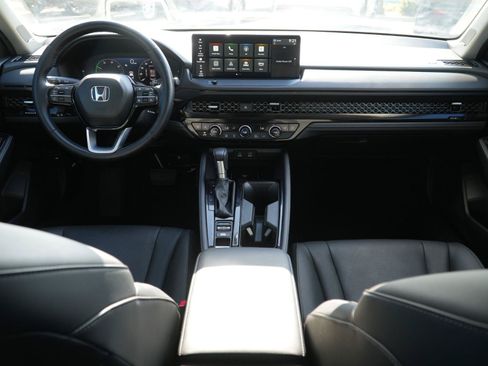 Used 2024 Honda Accord Touring image 21