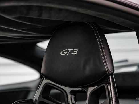 Used 2015 Porsche 911 GT3 RWD image 40