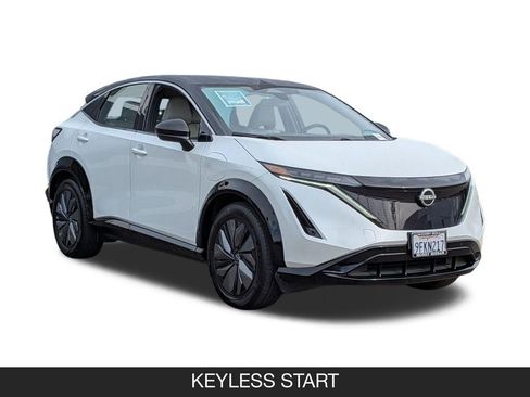 Used 2023 Nissan Ariya FWD image 2