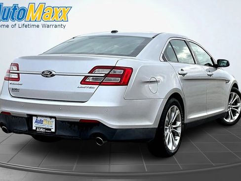 Used 2013 Ford Taurus Limited FWD image 6