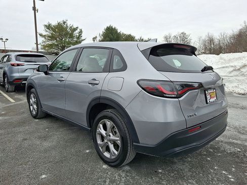 Used 2025 Honda HR-V LX image 11