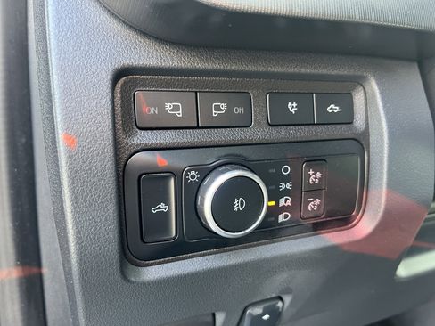 Used 2024 Ford F250 Platinum AWD/4WD image 18