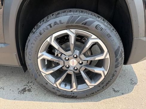 New 2027 GMC Terrain Elevation w/ Elevation Premium Package FWD image 25