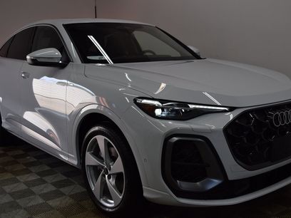 New 2025 Audi Q5 Prestige
