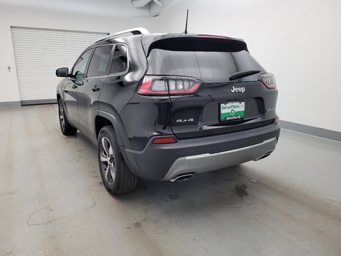Used 2019 Jeep Cherokee Limited w/ Technology Group AWD/4WD image 5