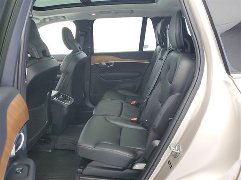 Used 2023 Volvo XC90 B6 Plus w/ Protection Package Premier image 14