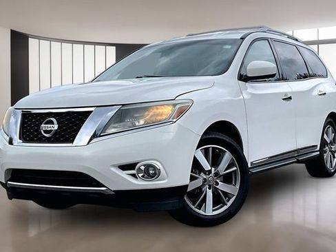 Used 2013 Nissan Pathfinder Platinum AWD/4WD image 1