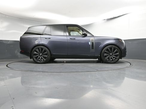 Used 2024 Land Rover Range Rover SV image 33