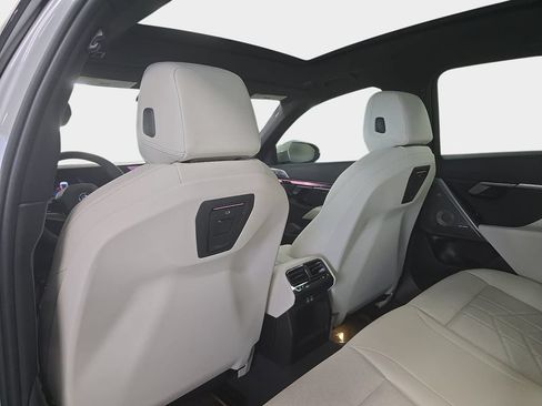 New 2027 BMW 550e xDrive AWD/4WD image 6