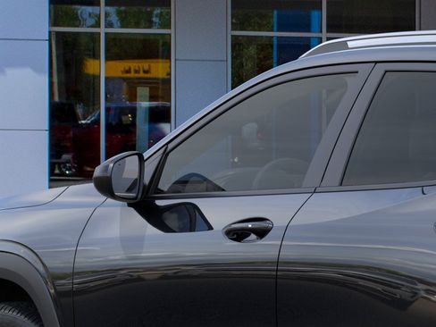 New 2026 Chevrolet Trax ACTIV FWD image 12