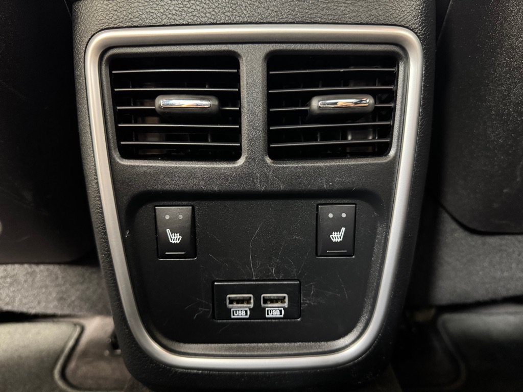 Used 2018 Dodge Charger R/T w/ Plus Group RWD image 23