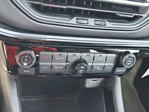 Certified 2026 Jeep Compass Limited AWD/4WD image 27