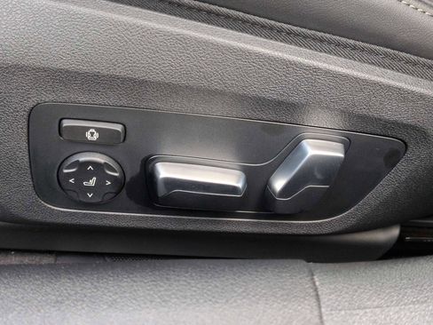 New 2026 BMW 840i xDrive w/ M Sport Professional Package image 18