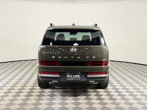 Used 2025 Hyundai Santa Fe Limited FWD image 6