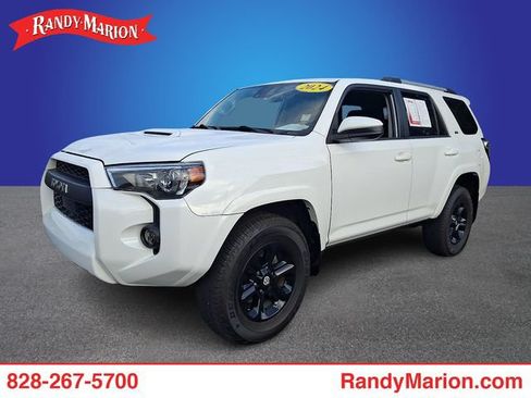Used 2024 Toyota 4Runner SR5 AWD/4WD image 1