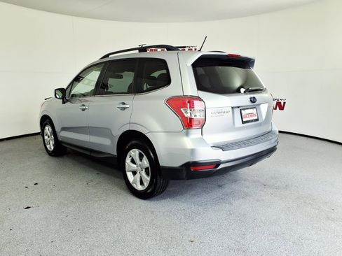 Used 2014 Subaru Forester 2.5i Limited w/ Popular Package #2 AWD/4WD image 8