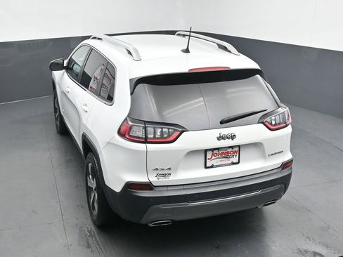 Used 2019 Jeep Cherokee Limited image 30