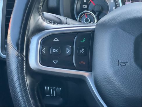 Used 2019 RAM 1500 Big Horn image 16